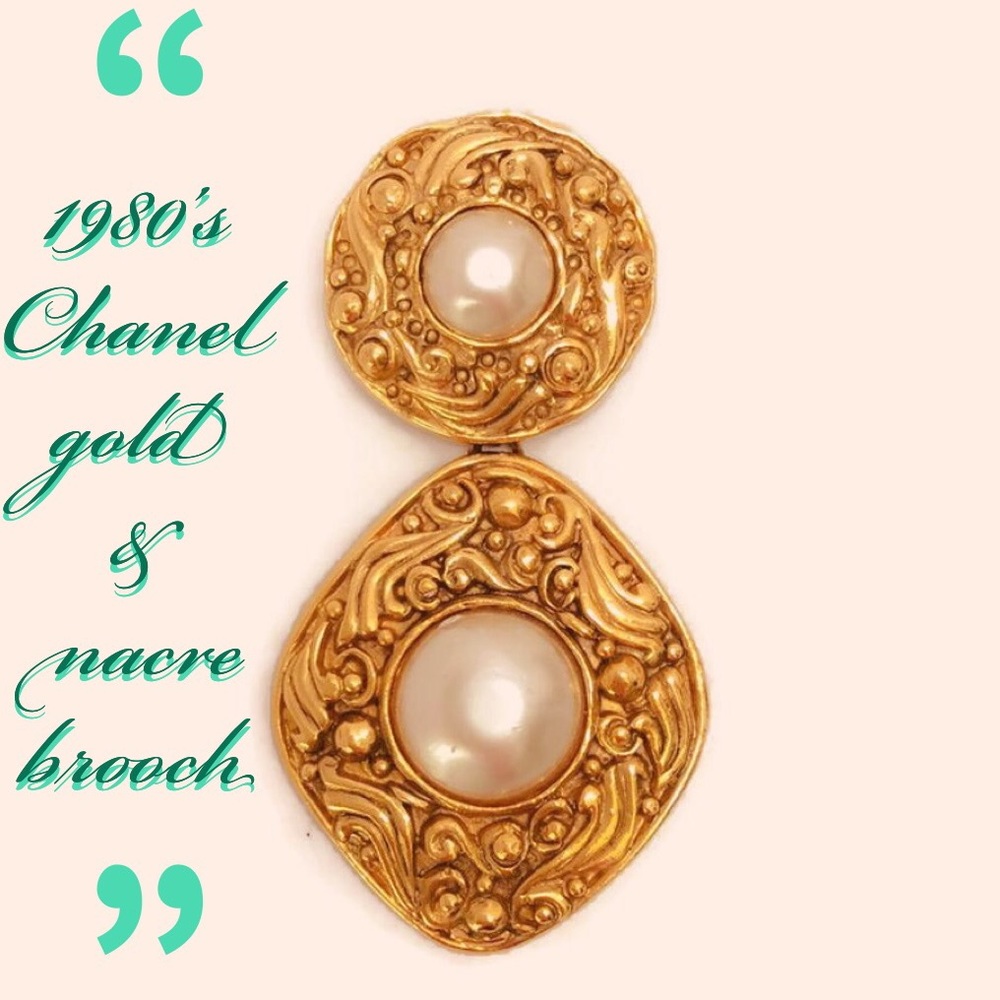 CHANEL Vintage 80s Gold & Nacre Goldtone Brooch